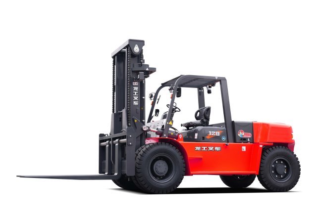 多种内燃叉车应用场景展示