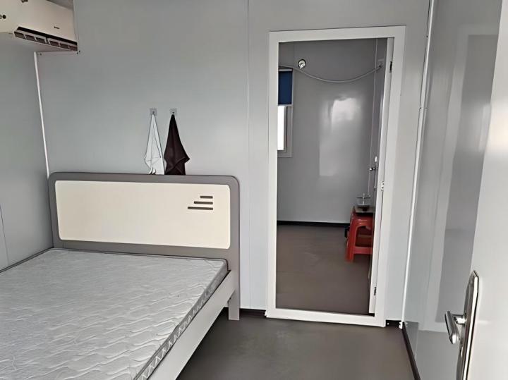 集装箱堆场现货充足