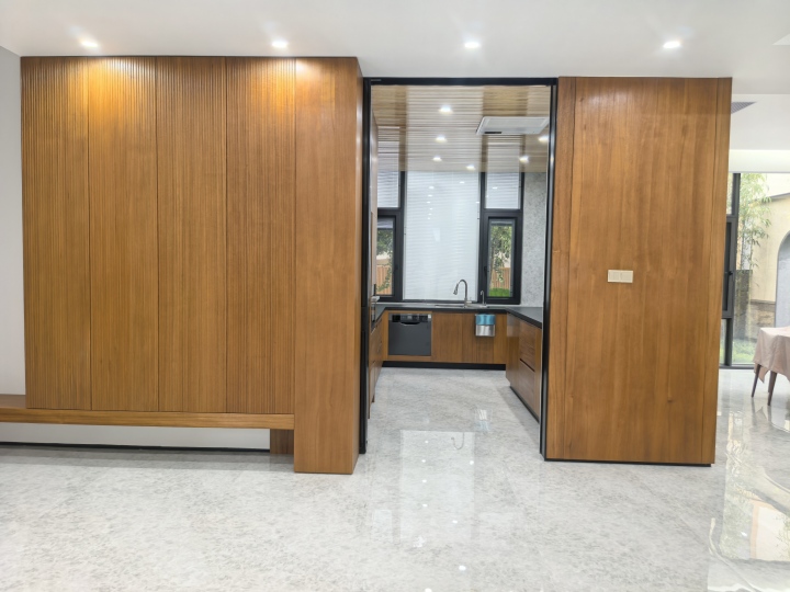 缅甸柚木精细加工与成品