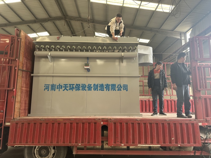 脉冲除尘器安装调试现场