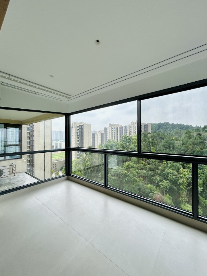 侧压窗工艺细节