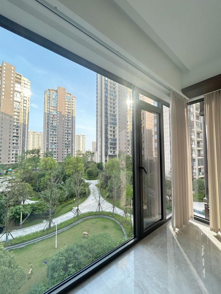 提升窗现代家居效果