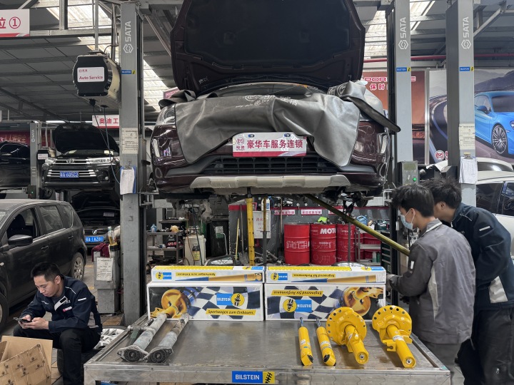 德系豪车专修服务场景