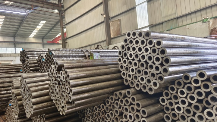 35#无缝钢管精密加工