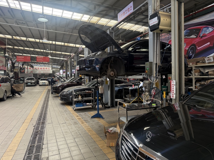 现代化车系常规保养车间一览