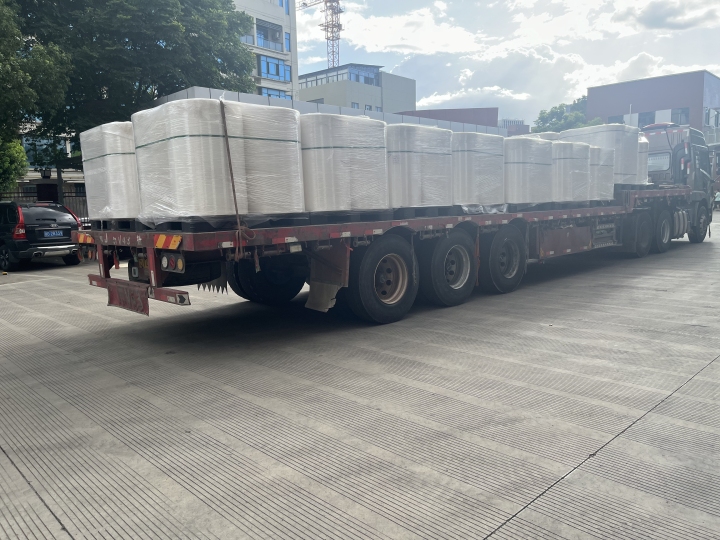 防粘膜生产车间