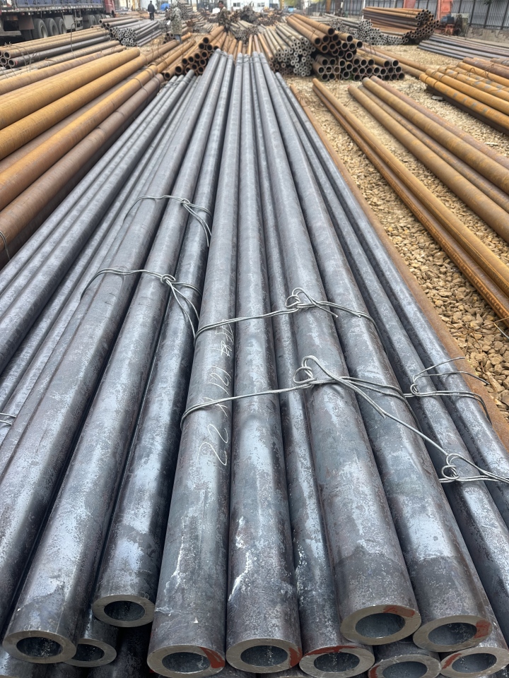 20#无缝钢管生产车间