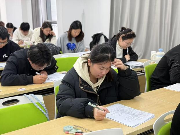 百大教育教学场景