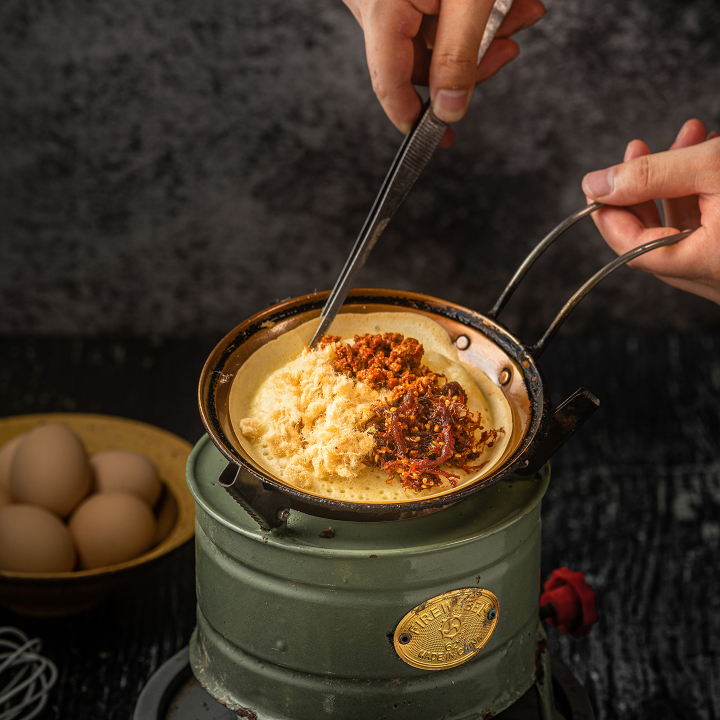 雷四孃蛋烘糕招牌三牛馅料特写
