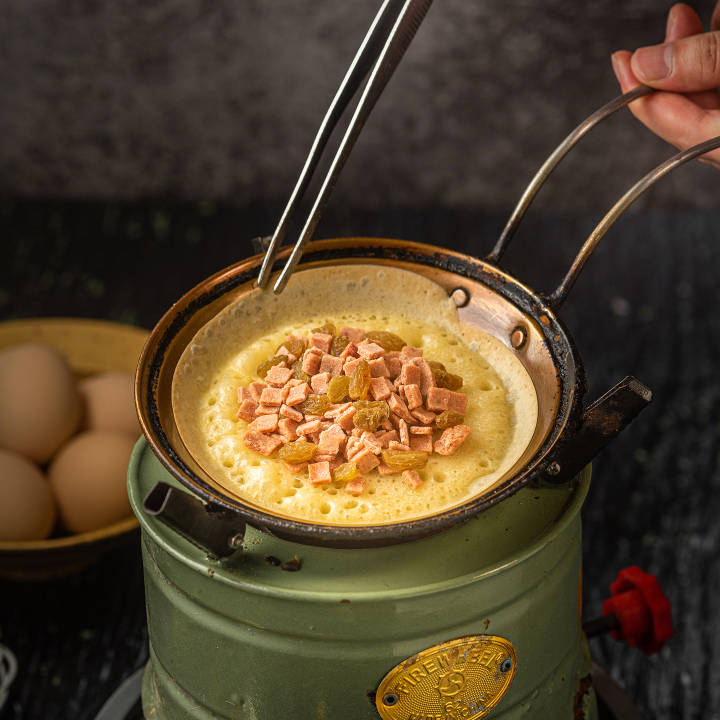 雷四孃蛋烘糕铜锅现烤