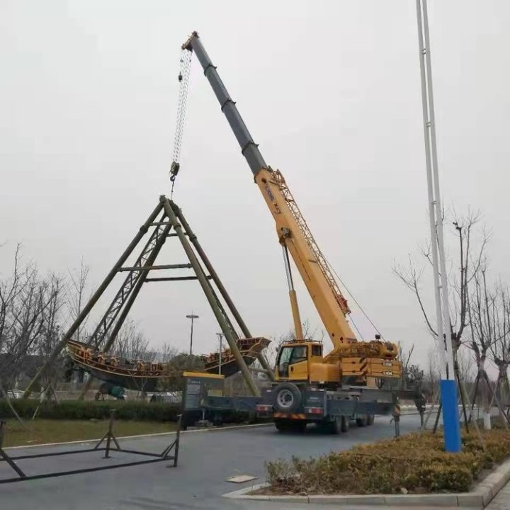 50吨汽车吊出租设备展示