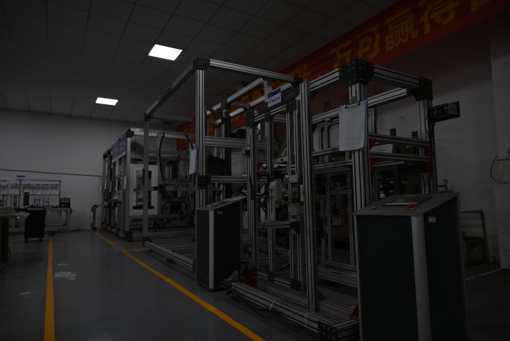 抗氧化门窗配件源头-宝高精密加工车间