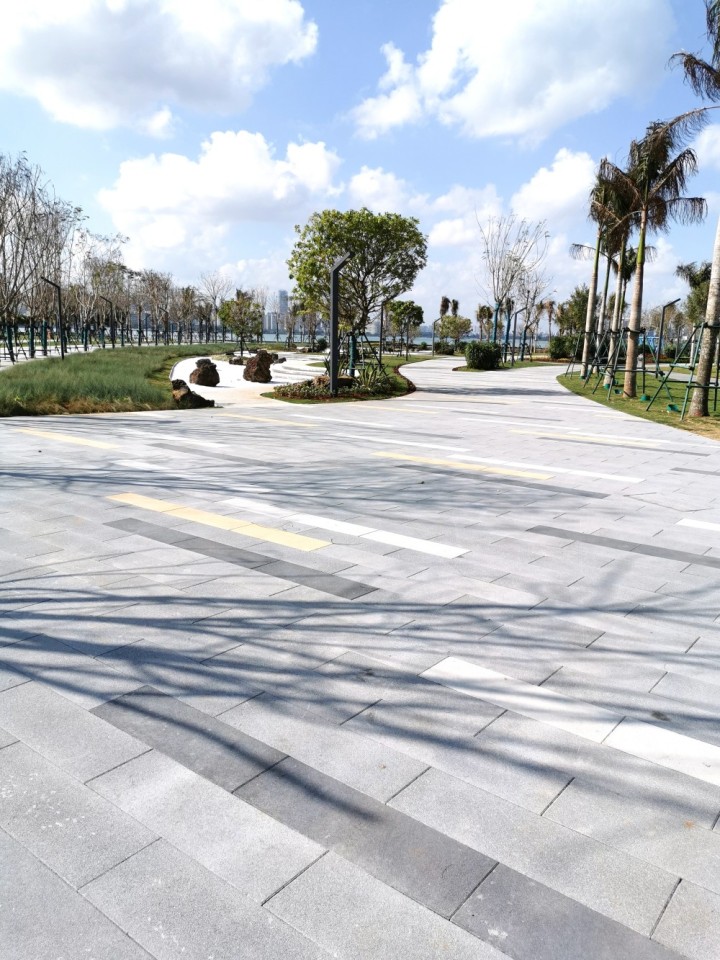 仿石PC路沿石产品细节与质感