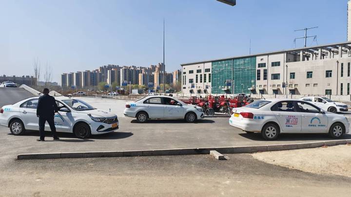 学员赠送锦旗