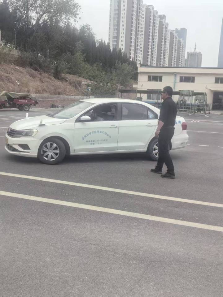 学员练车实拍