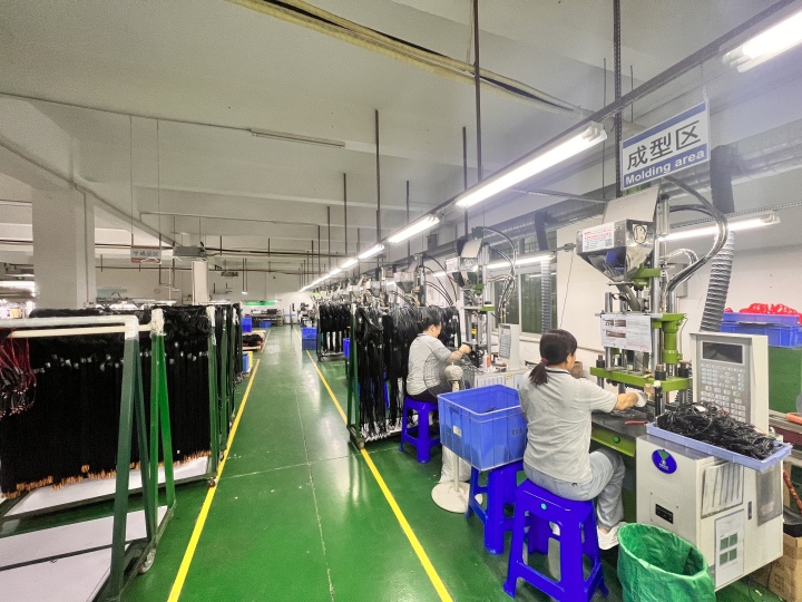专业DC电源线加工厂检测设备实拍