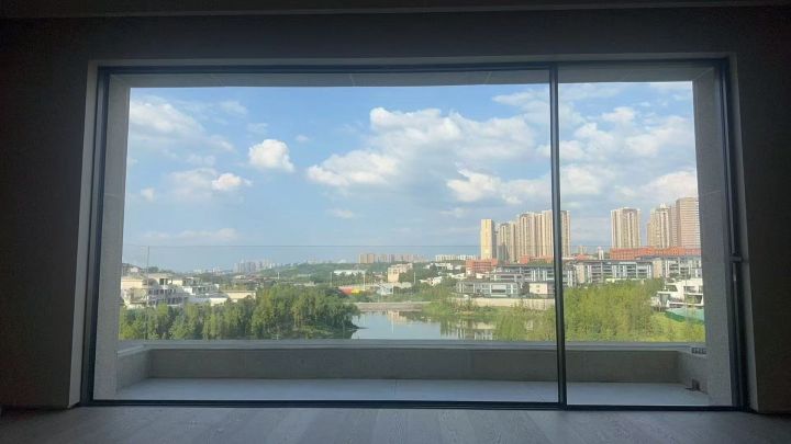 全景窗落地实景图
