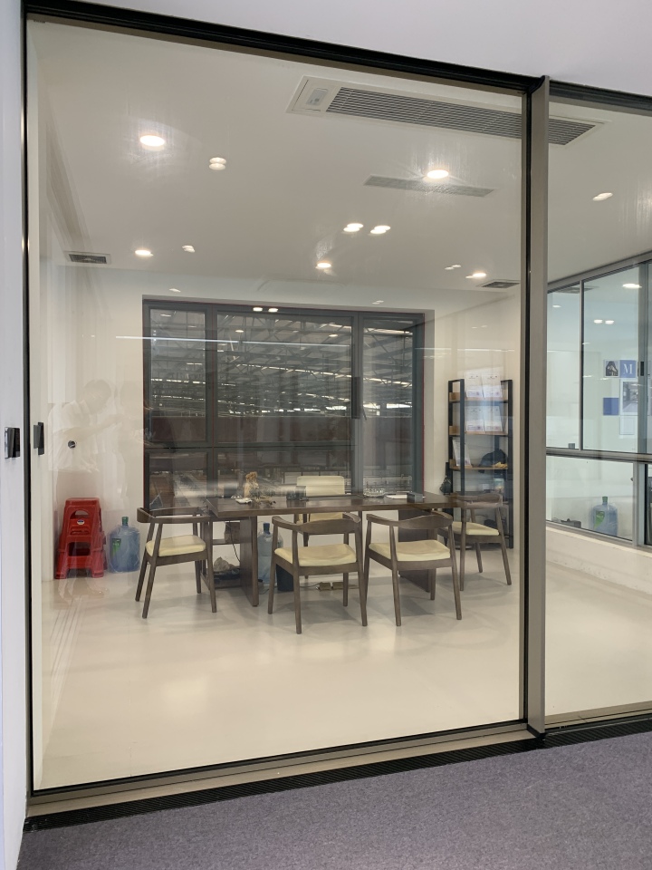 高贝斯全景门产品实景