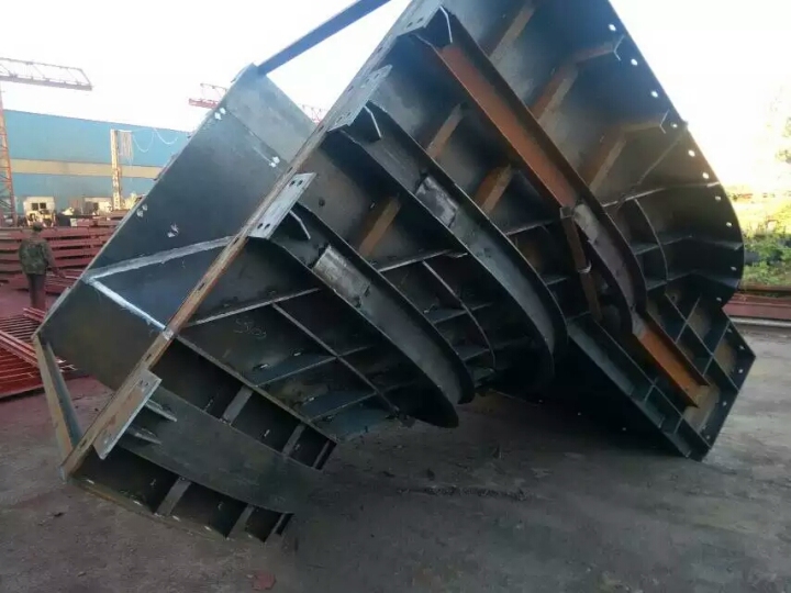 桥梁钢模板生产工艺展示