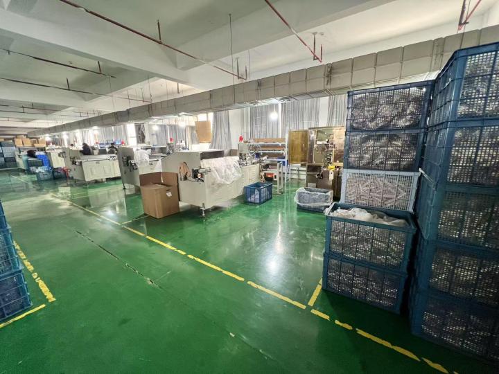 塑料软管行业生产场景