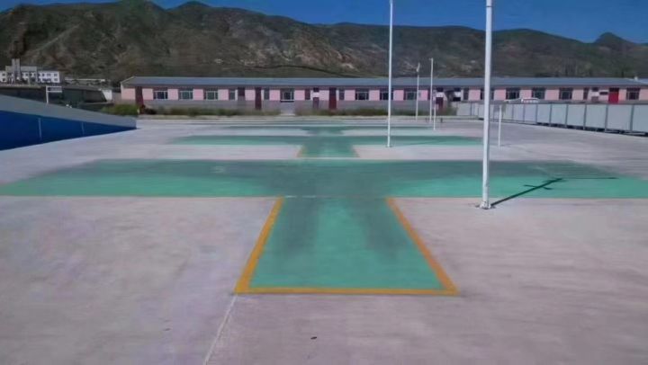 驾校训练场地