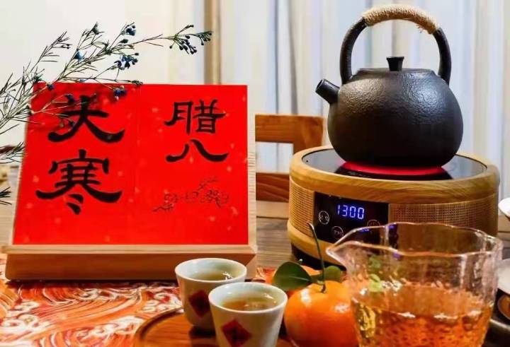 百家居灯饰商行毛坯房装修案例