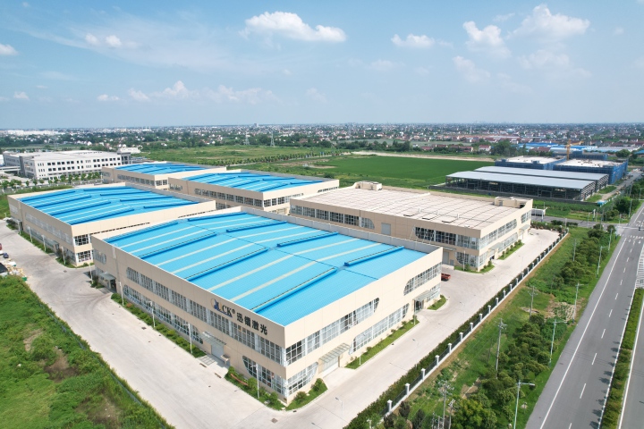 迅镭激光切管机设备实景