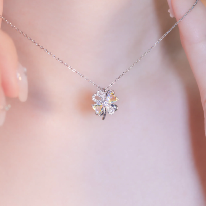 Lingering Accessories 門市及飾品細節