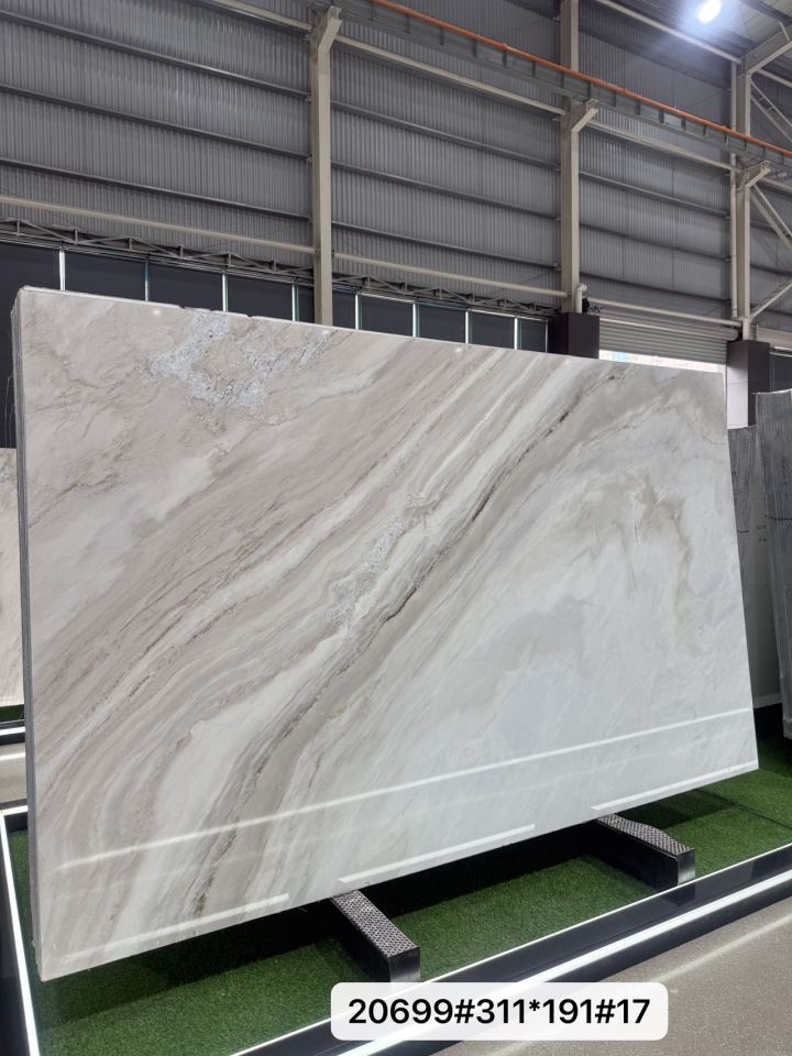 金典蓝爵大板展示区