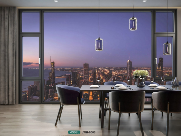 嘉威豪门窗生产车间实景