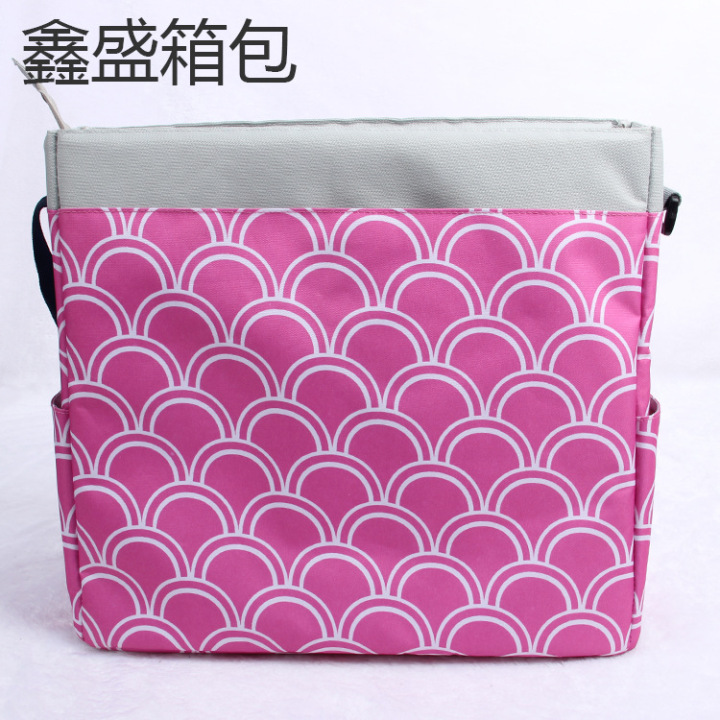 妈咪包防水面料细节图