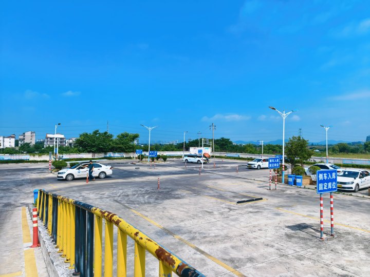 义东驾校自有考场设施实景