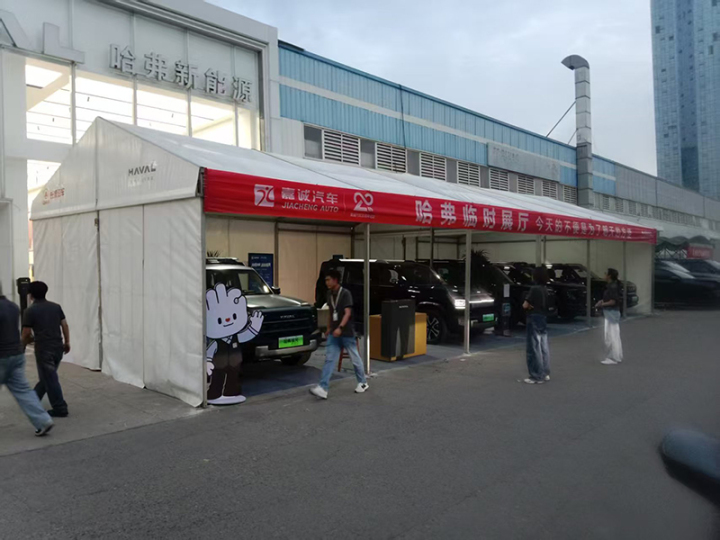 车展现场展具搭建实景