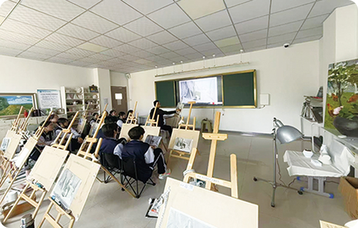 烟台春山技工学校实训课堂