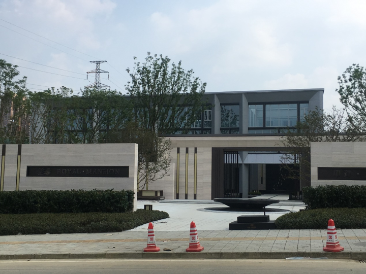 大功率手机信号放大器设备图