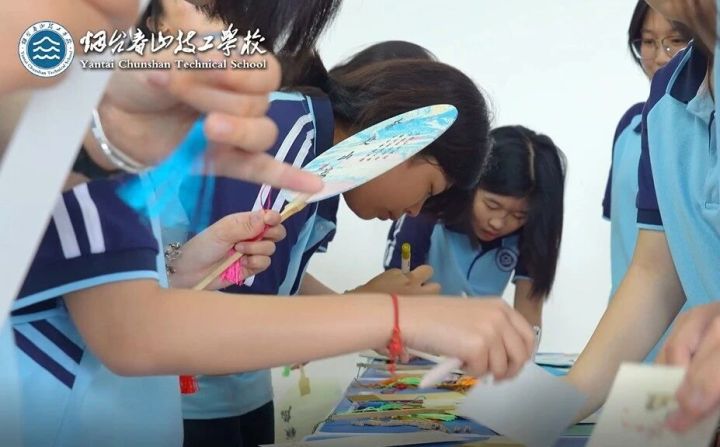 AI智慧课堂教学场景