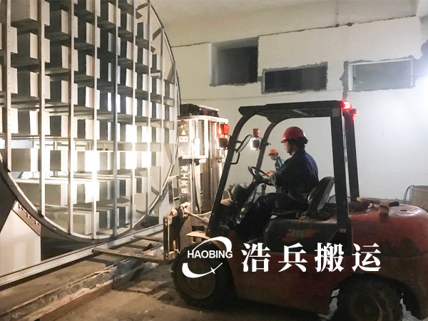 地铁十七号线空调制冷设备搬运安装.jpg