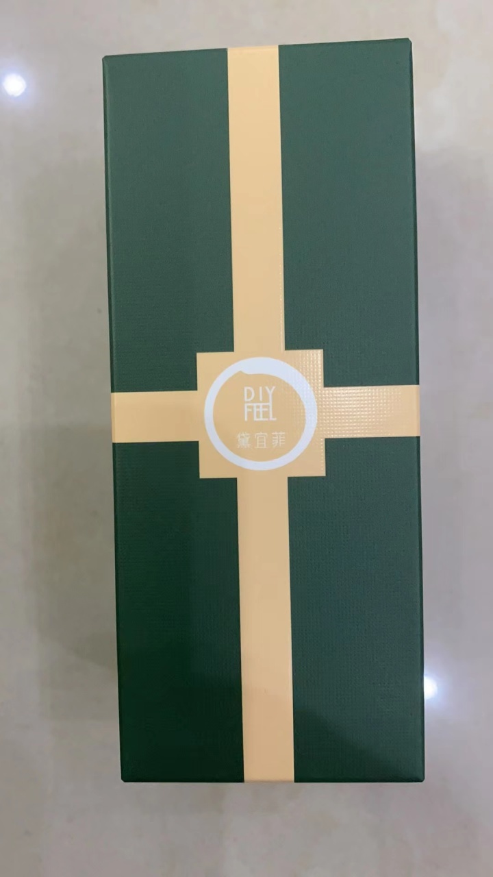 化妆品盒.jpg
