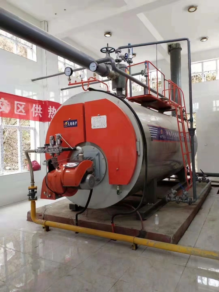 陇南中学供暖4吨承压热水锅炉.jpg