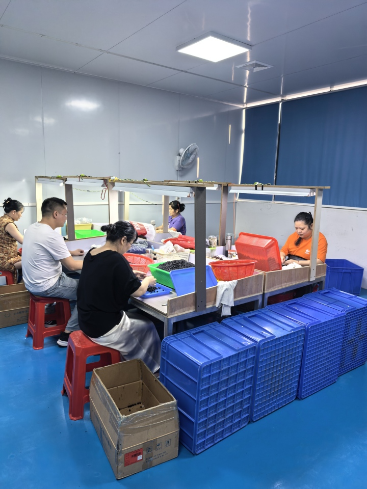 双耀硅胶质检车间.jpg