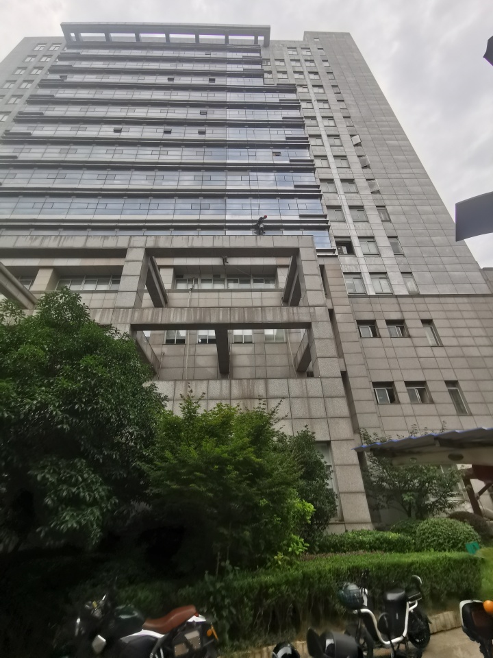 图片说明
